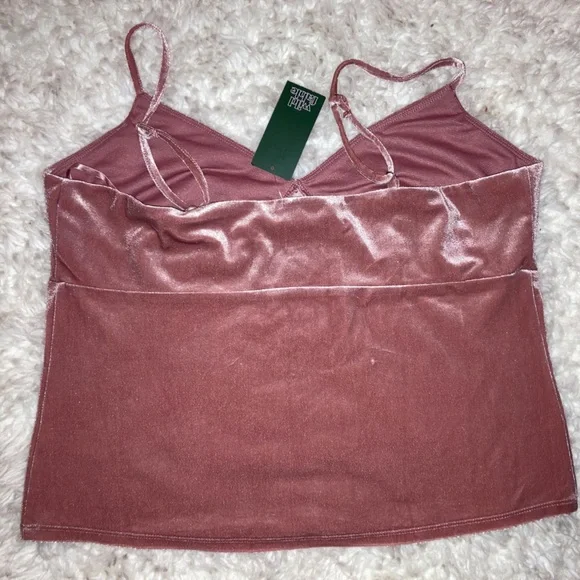 NWT Cropped Tank WILD FABLE Snowbloom Rose CAMISOLE Lightweight Velour sz XL - Picture 2 of 12